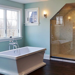 Property Showcase Highlight: Custom Bath Design